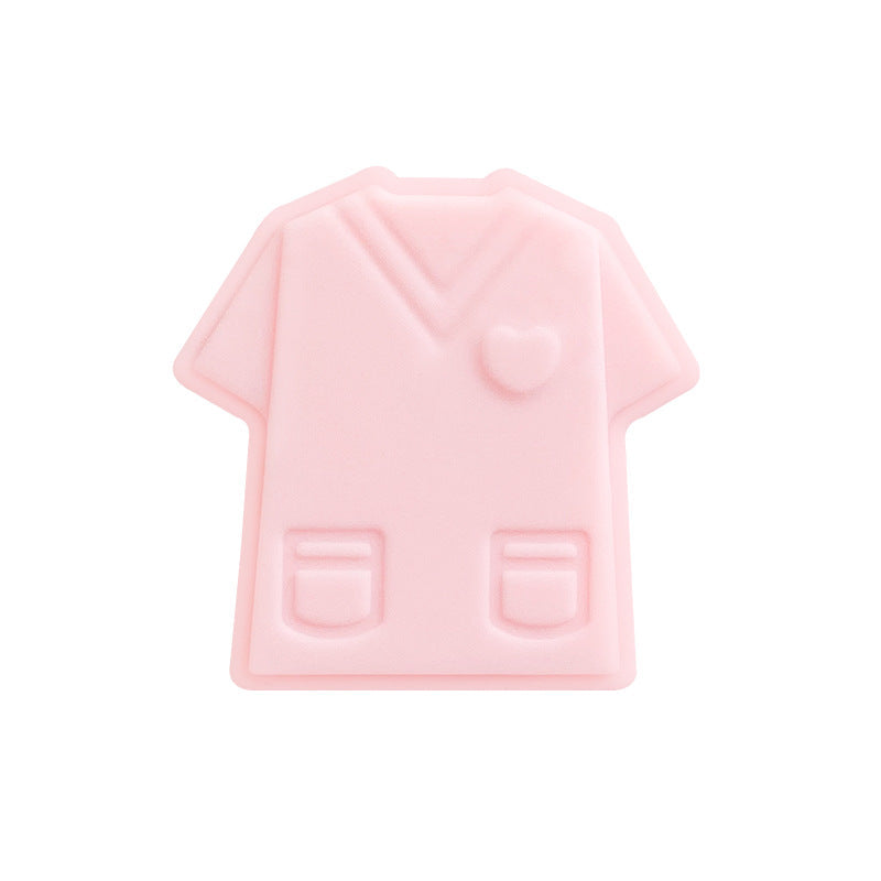 Al por mayor10pcs/paquete 26 × 26 mm cuentas de silicona uniforme de enfermería masculina